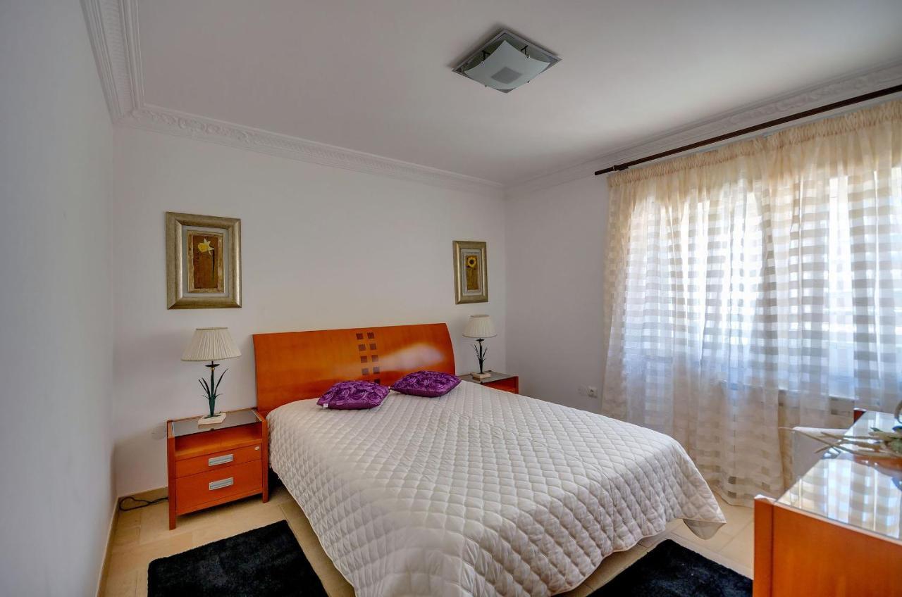 Apartamentos 7 Saias 纳扎雷 外观 照片